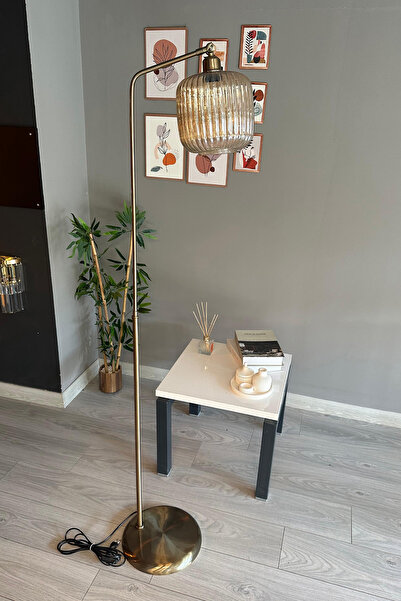 Bamyum Bal Rengi Cam Lambader Modern Dekoratif Metal Oturma Odası Çalışma Odası Zemin Lambası