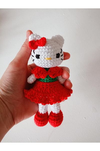Penguen Hellokitty Keychain, Bag Ornament (Hand Knitted)