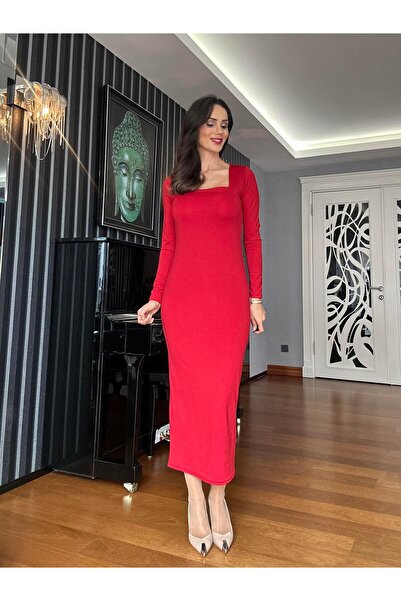 Atelier Derin Red Square Collar Dress