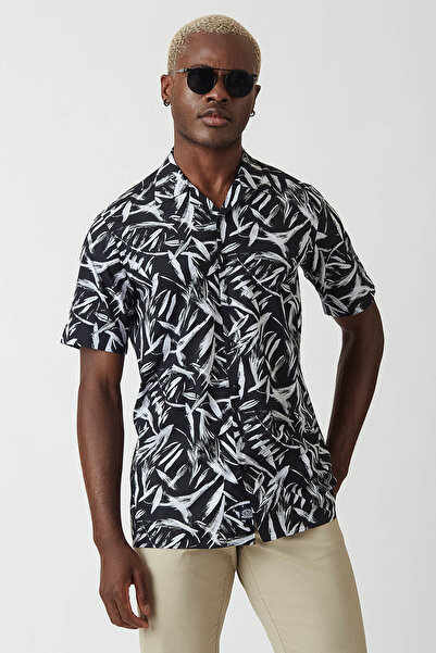 Bisse Regular Fit Short Sleeve Black Patterned Sports Men's Shirt