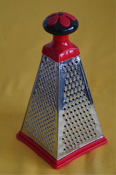 Mitra Knob Grater 4 - 4 with Separate Grating Feature