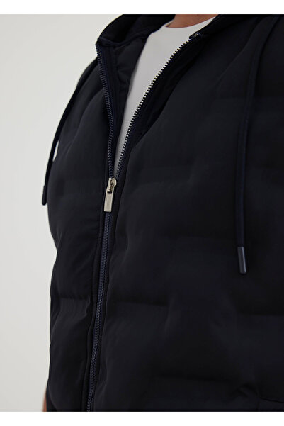 Boris Becker Lacivert Renk Kapüşonlu Yelek