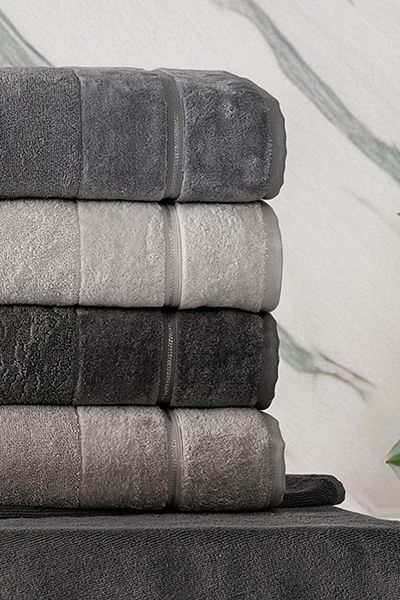 Altınbaşak Mimosa Assortment - Set of 4 Cotton Velvet Hand Towels
