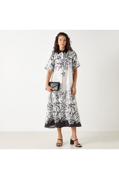 Iconic Floral Print Shirt Dress With Collar And Short Sleeves