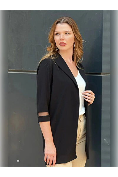 Özlemce Kolları tül detaylı ceket