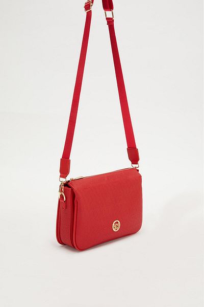 Levidor Red Honeycomb Embossed Shoulder Bag