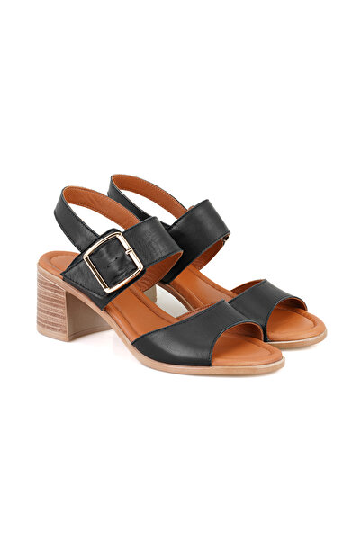 Desa Kadın Siyah Ayarlanabilir Tokalı Topuklu Deri Sandalet