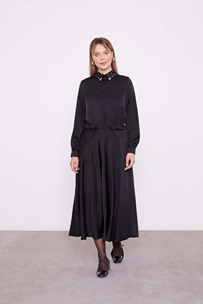 Levidor Černá sada saténové sukně se stahovací šňůrkou v pase