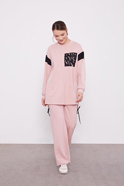 Levidor Αθλητικό κοστούμι με λεπτομέρεια από πέρλες σε πούδρα