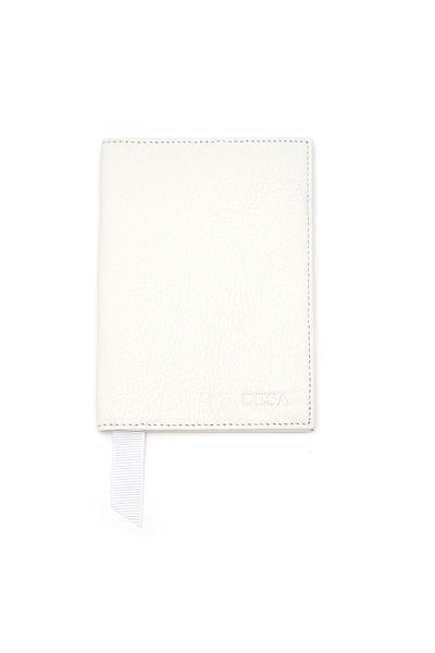 Desa White Leather Passport Holder
