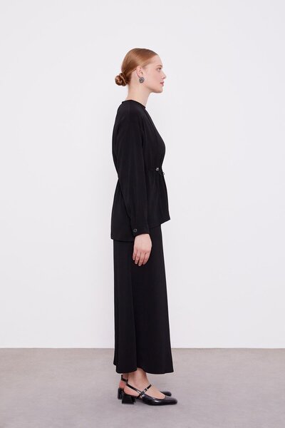 Levidor Black Gathered Waist Pleated Skirt Set