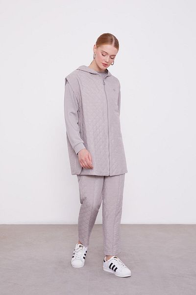 Levidor Gray Quilted Hooded Vest Double Suit