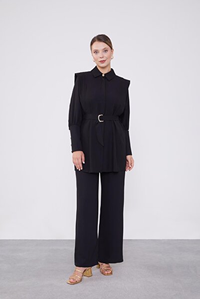 Levidor Σετ δύο τεμαχίων από σιφόν με λεπτομέρεια μαύρης ζώνης