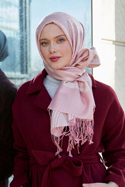 Levidor Μεταξωτό σάλι Ethnic Cashmere με ροζ φούντες