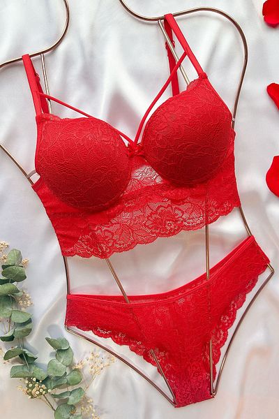 ifondi Red Supported Lace Bralette Set