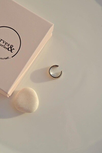 Sacce Scarves&Accessories Gümüş Renkli Bombeli Sıkıştırmalı Sade Kıkırdak Küpesi Earcuff