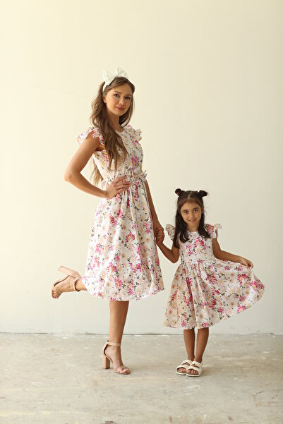 KÜÇÜĞÜM BUTİK Pembe Papatyalı Kelebek Kol Anne Kız Kombini (TEKLİ SATILMAKTADIR.)