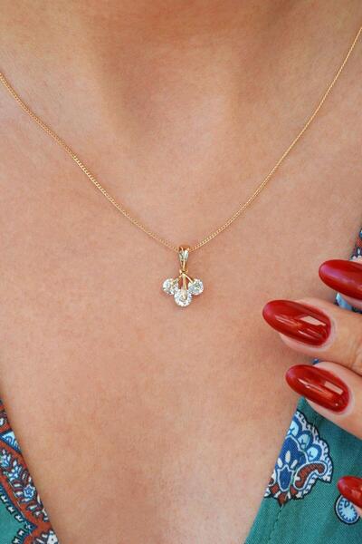 Sacce Scarves&Accessories Üçtaş Zirkon Taşlı Kolye Işıltılı Kiraz Kolye