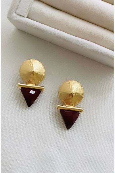 VNS Accessories أقراط بتصميم حجر مثلث كريستالي (4 سم)