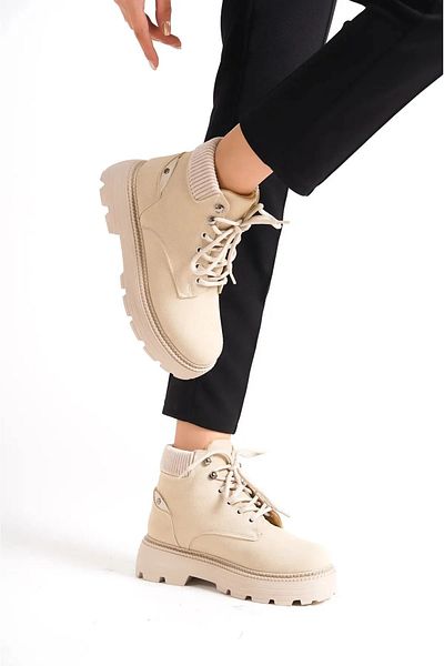 Stayil Shoes أحذية نسائية باللون البيج أحذية نسائية بنعل سميك أحذية نسائية برباط أحذية نسائية باللون البيج أحذية نسائية يومية