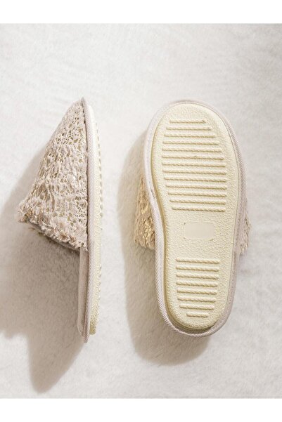 LC Waikiki LCW STEPS Pelüş Kadın Ev Terliği