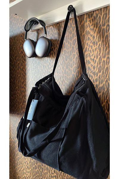 fluffy Mute Bag Μαύρο / Μαύρο 00s Shopper Bag Τσάντα ώμου με φερμουάρ (32/36)