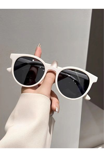 Nilu Moda White Unisex Vintage Sunglasses