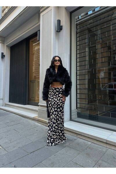 LB Laluna Butik Fusta de damă din satin cu model leopard