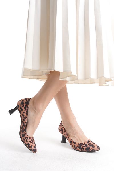 FOLLOWIN Women's Leopard Pointed Toe Short Goblet Heeled Stiletto Shoes
