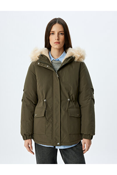 Koton Faux Fur Detailed Hooded Plush Lined Inflatable Coat