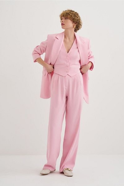 mathilda store Powder Pink V-Neck Valeria Special Edition Vest - Button Closure, Zero Sleeve, Thick Strap