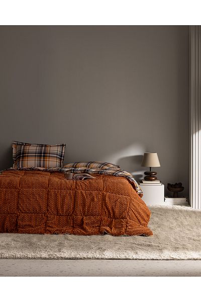 Madame Coco Beth Single Wellsoft Comforter Set - Orange