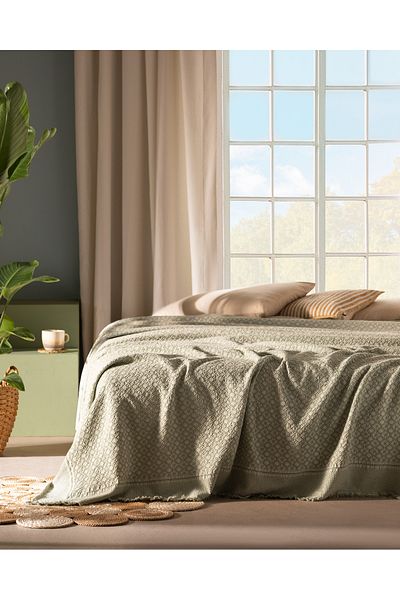 Madame Coco Aceline Double 100% Cotton Bedspread - Khaki