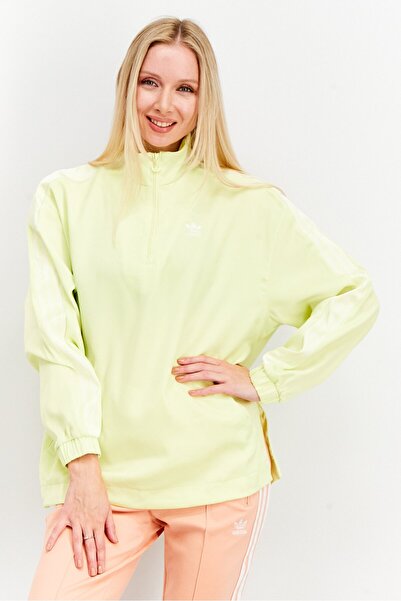 adidas سترة رياضية نسائية بأكمام طويلة مناسبة للتدريب الرياضي، باللون الأصفر النيون