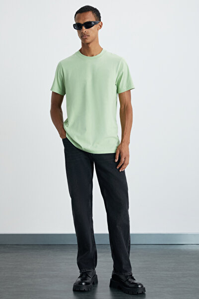 GRIMELANGE Michel Men's Slim Fit Slim Fit 100% Organic Cotton Side Sliding Stitched Basic Knitted Pistachio Green T-