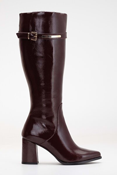 ANALİN SHOES Cizme cu toc de damă din piele lacuită roșie claret - piele naturală, detaliu cu cataramă aurie