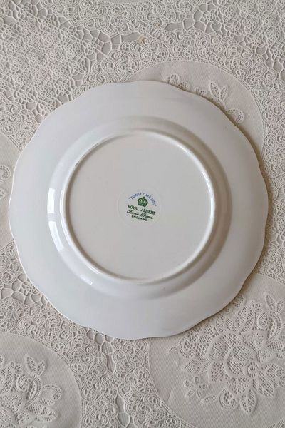 Royal Albert Forget Me Not Vintage Cake Plate 16 cm