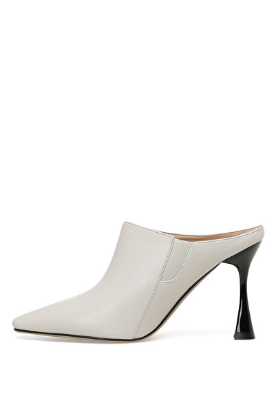 Nine West Reynac 2pr broken white women's heeled slippers