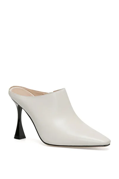 Nine West Reynac 2pr broken white women's heeled slippers