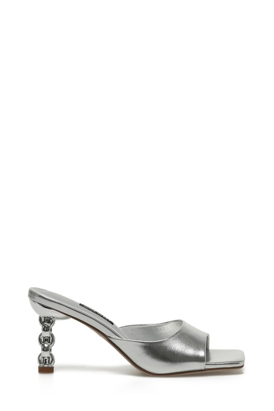 Nine West Γυναικείες παντόφλες με τακούνι CLARICE 4FX Silver