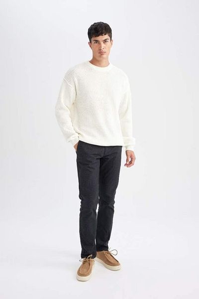 DeFacto Relax Fit Basic Plain Strickpullover mit Rundhalsausschnitt D3219AX24WN