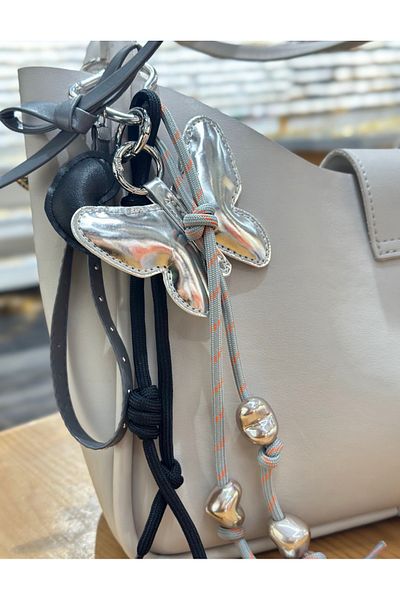 Store Butterfly Patterned Bag Charm