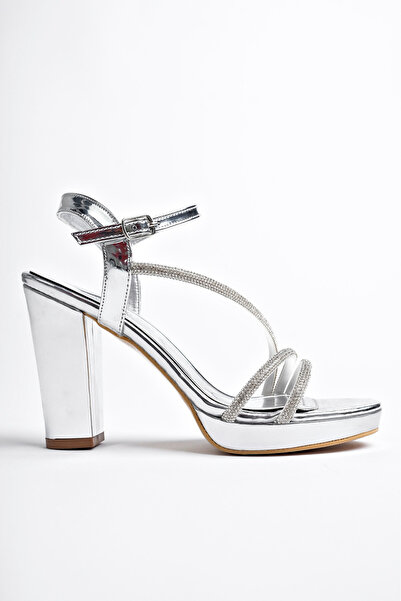meyra'nın ayakkabıları Kadın Gümüş Ayna Platformlu 3 Taşlı Topuklu Ayakkabı
