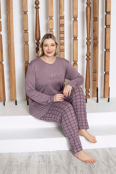 GUAVA+ Plus Size Women's Long Sleeve Pjama Suit with Purple Bottom