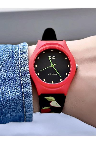 Q&Q  Unisex Waterproof Plastic Band Wristwatch