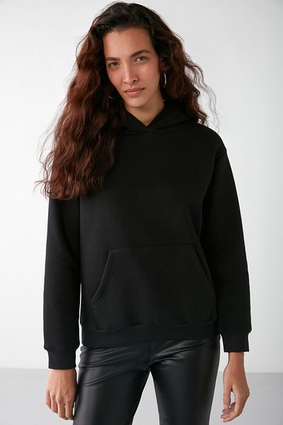 GRIMELANGE Dámská mikina Adel Fleece uvnitř Měkká uvolněná pletená 3 nitě Černá mikina s klokaní kapsou a kapucí