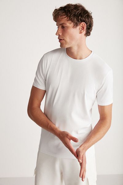 GRIMELANGE Chad Men's Slim Fit Ultra Stretchy Short Sleeve Round Neck White T-Shirt