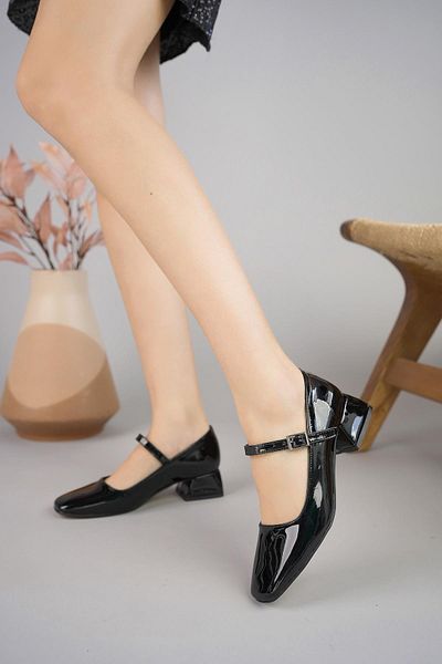 MUGGO Дамски обувки с нисък ток Mary Guaranteed Square Toe