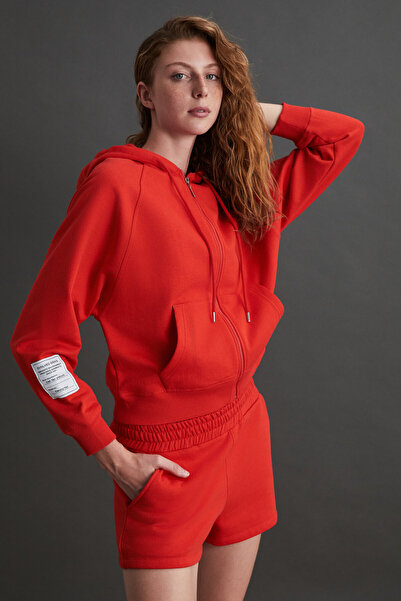 GRIMELANGE Lyka Women's Organic Cotton 3 Thread Raised Ornamental Label Detailed Regular Red Sweatshirt