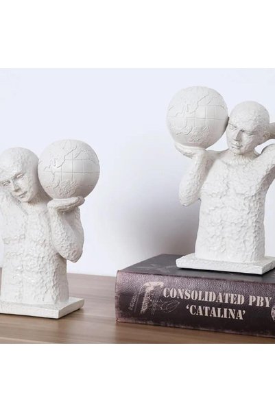 SUME Decorative Man Carrying a Double World Book Holder Table Decor Trinket Sculpture
